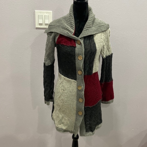 Crochet sweater - Picture 1 of 4